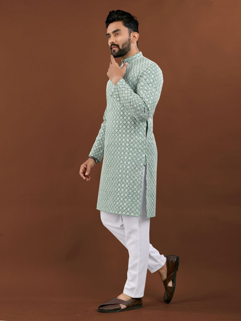 Men’s Traditional Wear Kurtas – Royal Comfort & Style