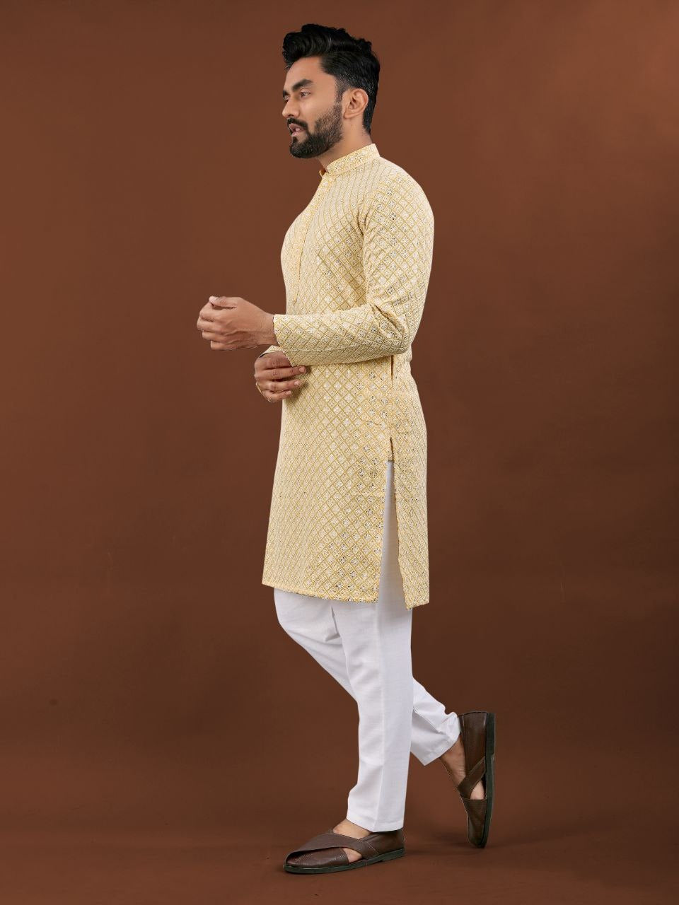 Men’s Traditional Wear Kurtas – Royal Comfort & Style