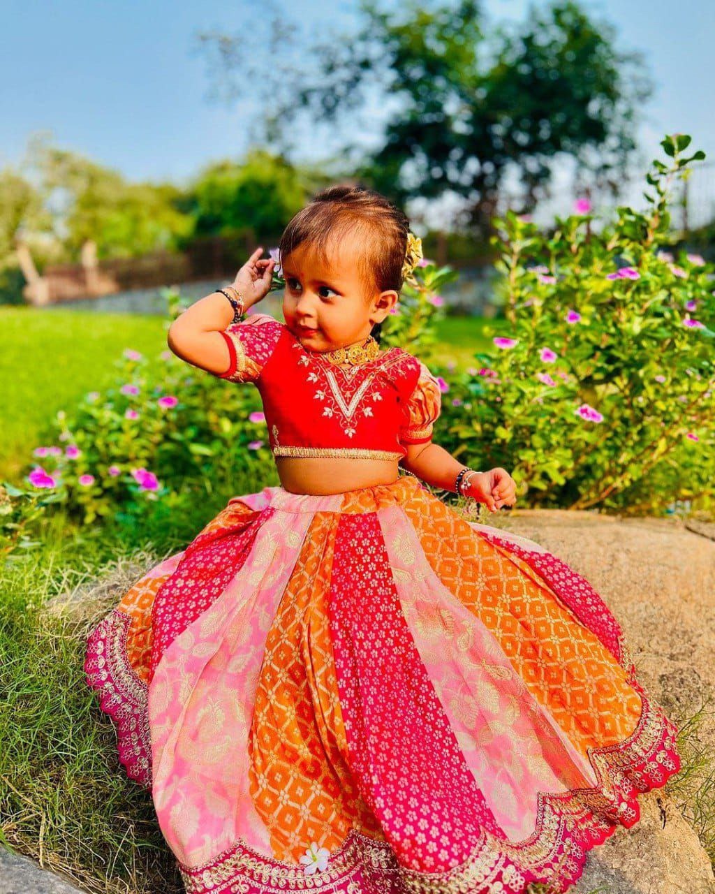 Handwoven Perfection – Multi‑Color Lahenga Set