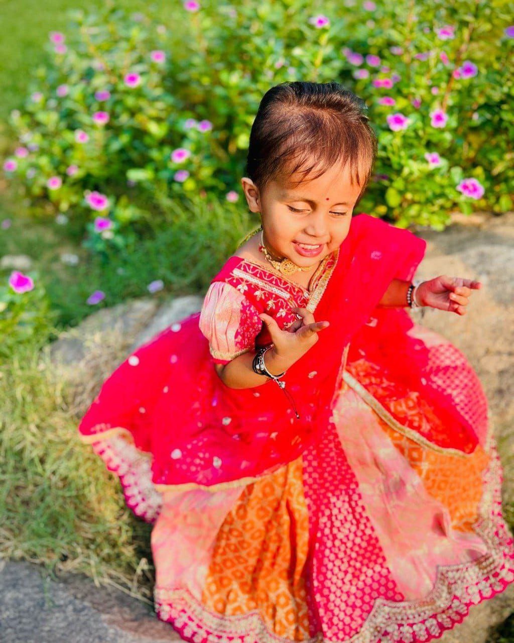 Handwoven Perfection – Multi‑Color Lahenga Set