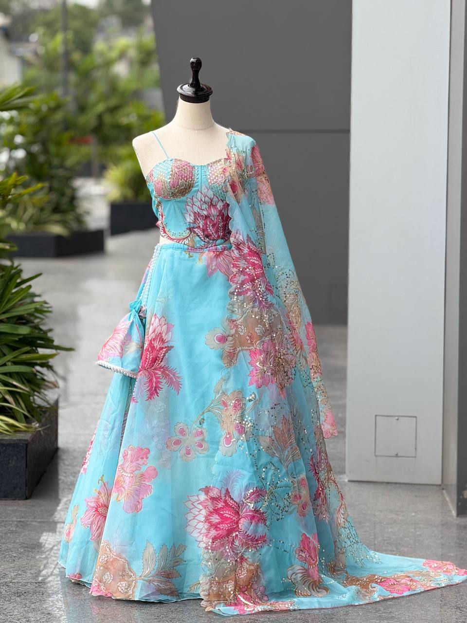 Elegant Pure Organza Embroidered Lehenga Set with Dupatta & Batwa – Fully Stitched Blouse
