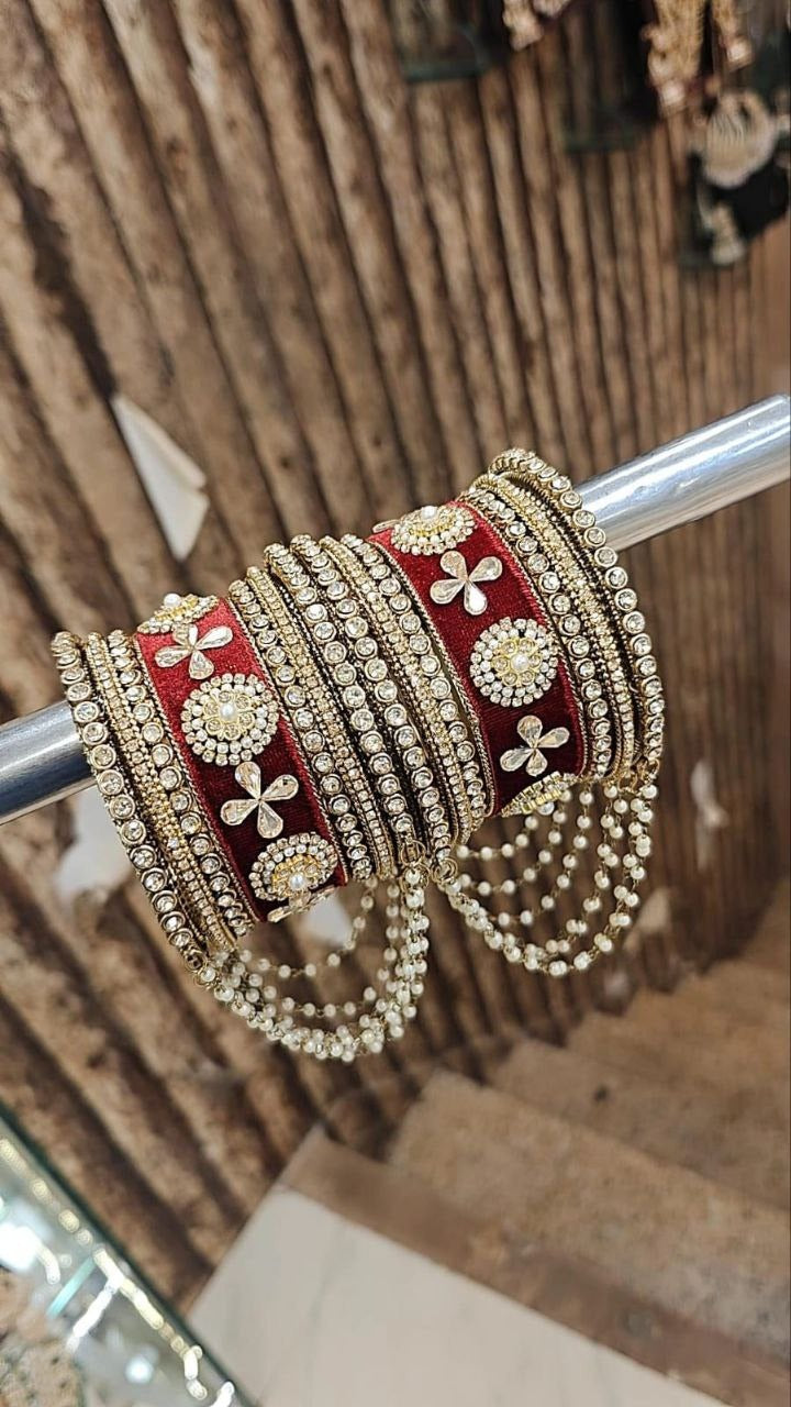 Velvet Bangle Set with Hanging Bangles